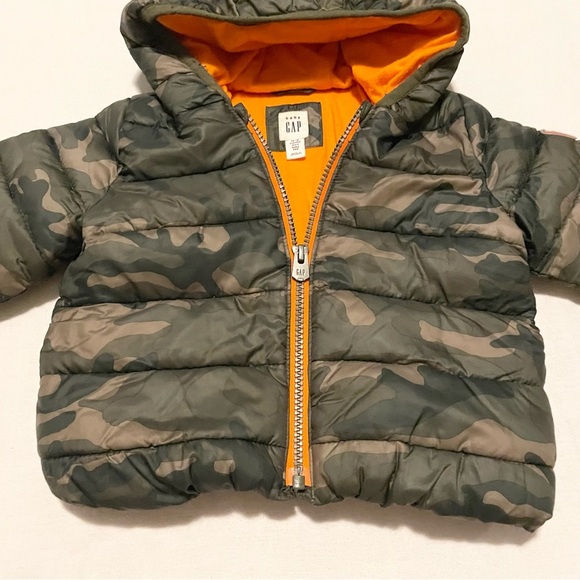 Baby Gap Camouflage Puffer Camo Jacket with Hood Size 12-18 Months - Picture 3 of 16